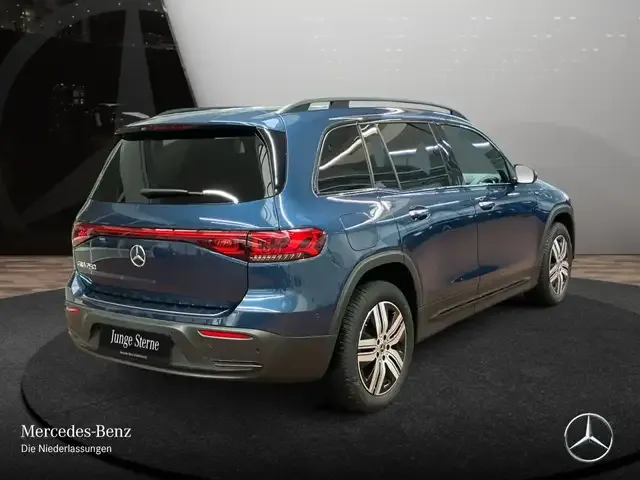 Mercedes-Benz EQB 250