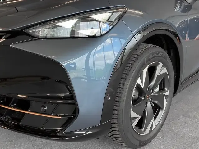CUPRA Tavascan