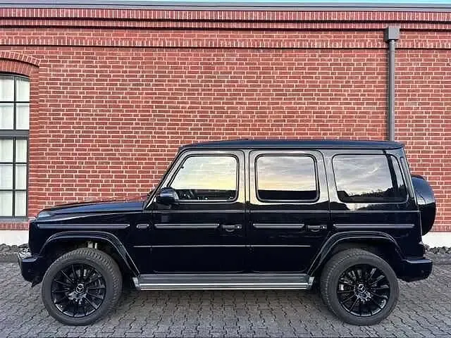 Mercedes-Benz G 400