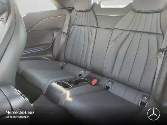 Mercedes-Benz CLE 200