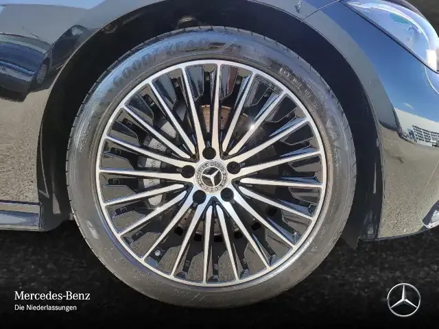 Mercedes-Benz CLE 200