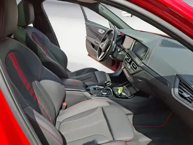 BMW 128