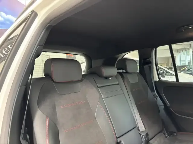 Mercedes-Benz EQB 300