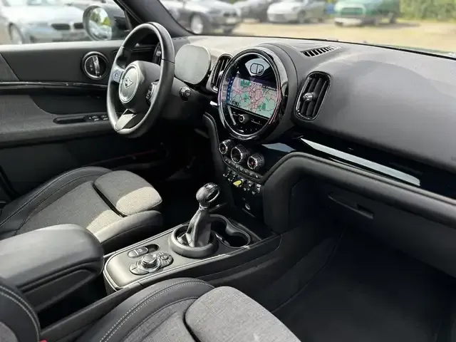 MINI Cooper SE Countryman