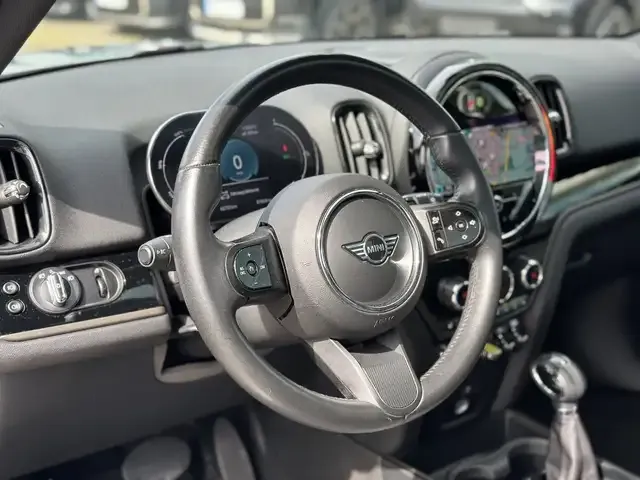 MINI Cooper SE Countryman