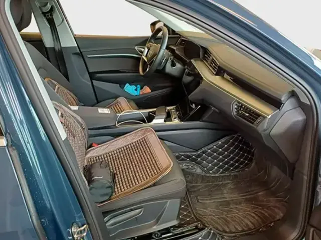 Audi Q8 e-tron