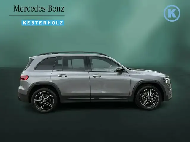 Mercedes-Benz GLB 220