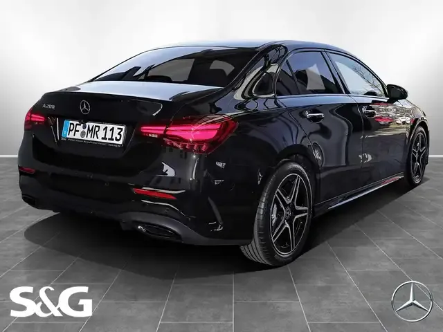Mercedes-Benz A 200