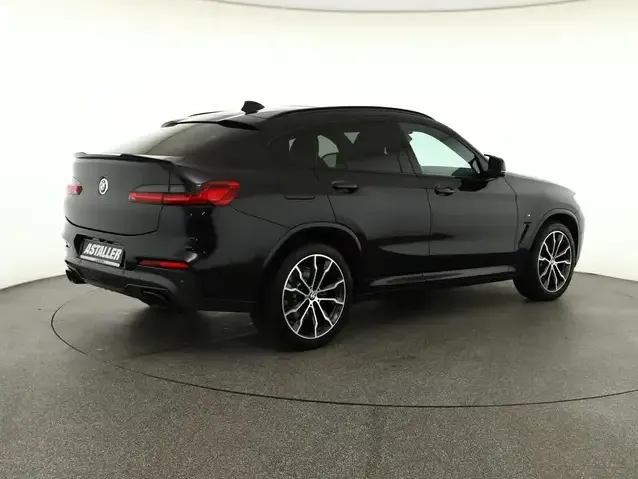 BMW X4 M