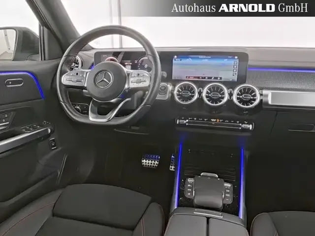 Mercedes-Benz EQB 300