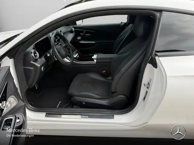 Mercedes-Benz CLE 200