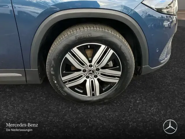 Mercedes-Benz EQA 300