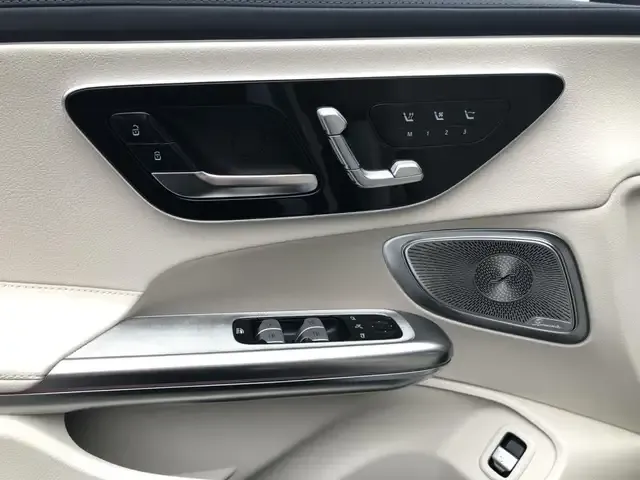 Mercedes-Benz CLE 300