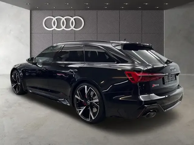 Audi RS6