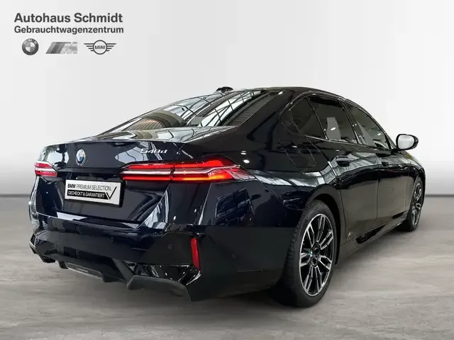 BMW 540