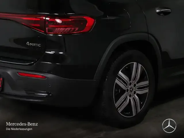 Mercedes-Benz EQB 300
