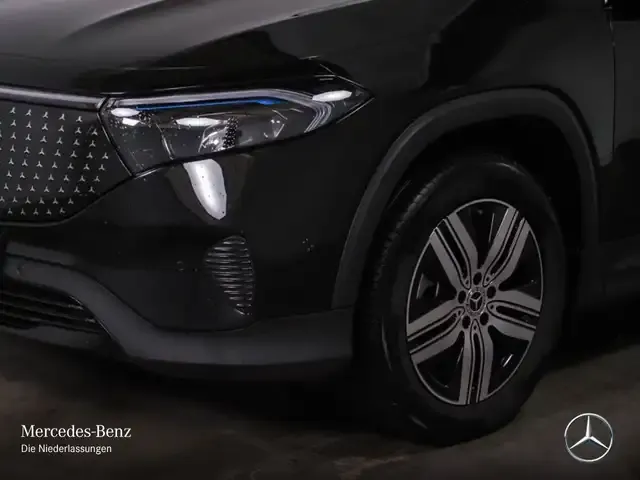 Mercedes-Benz EQB 300