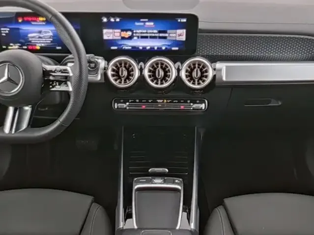 Mercedes-Benz EQB 300