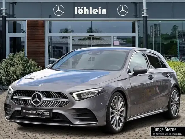 Mercedes-Benz A 220