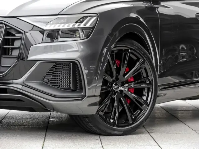 Audi SQ8