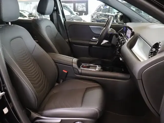 Mercedes-Benz GLA 180