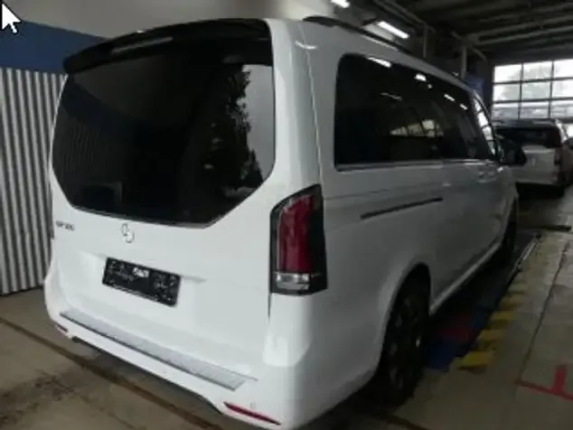Mercedes-Benz EQV 300