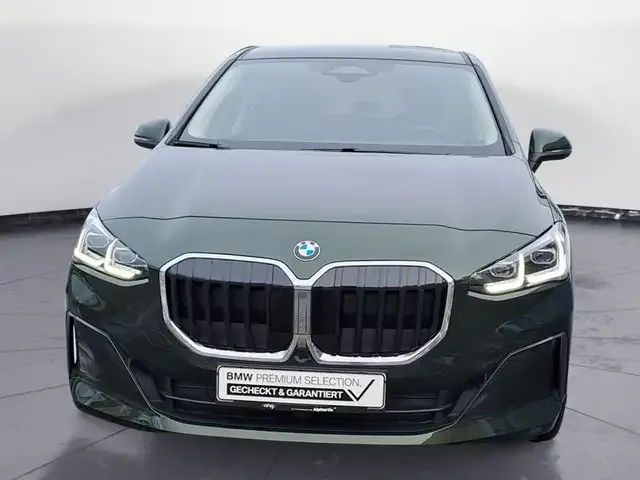 BMW 216