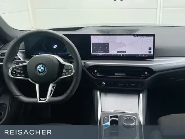 BMW 440
