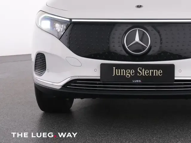 Mercedes-Benz EQA 300