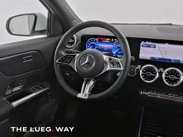 Mercedes-Benz EQA 300