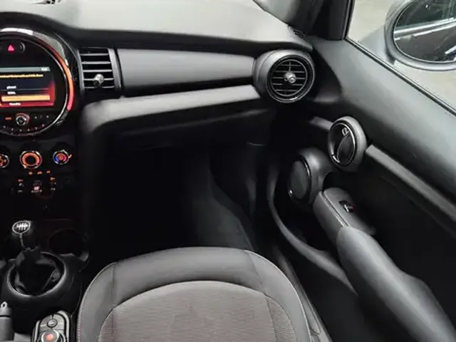 MINI One