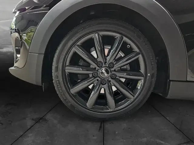 MINI One