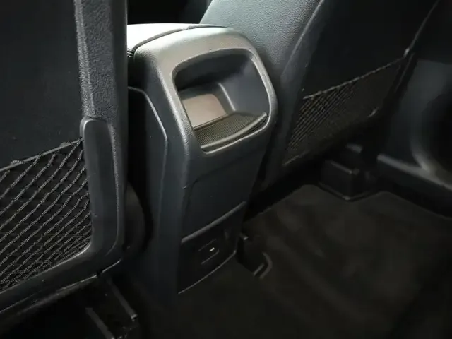 Mercedes-Benz GLB 250