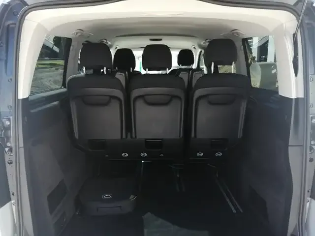 Mercedes-Benz EQV 300