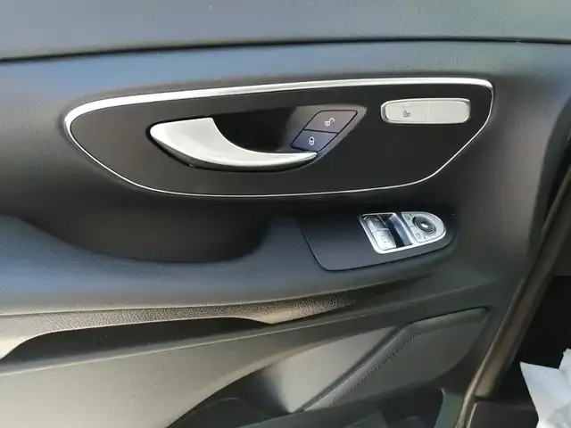 Mercedes-Benz EQV 300