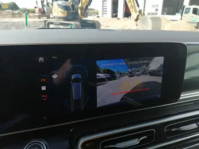 Mercedes-Benz EQV 300