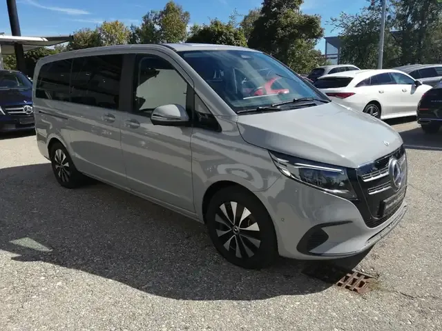 Mercedes-Benz EQV 300