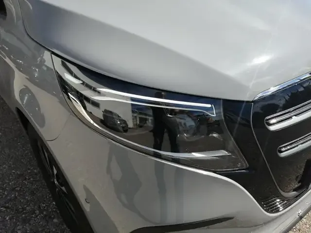 Mercedes-Benz EQV 300