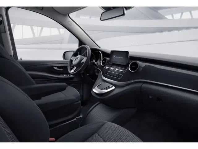Mercedes-Benz V 220
