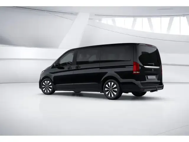 Mercedes-Benz V 220