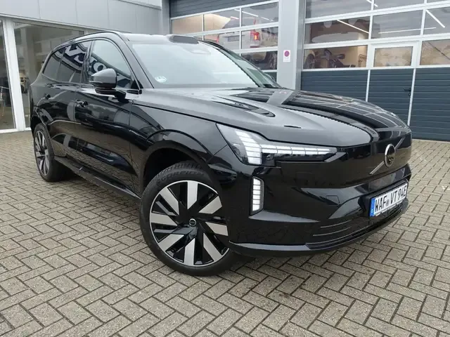 Volvo EX90