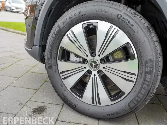 Mercedes-Benz EQA 250