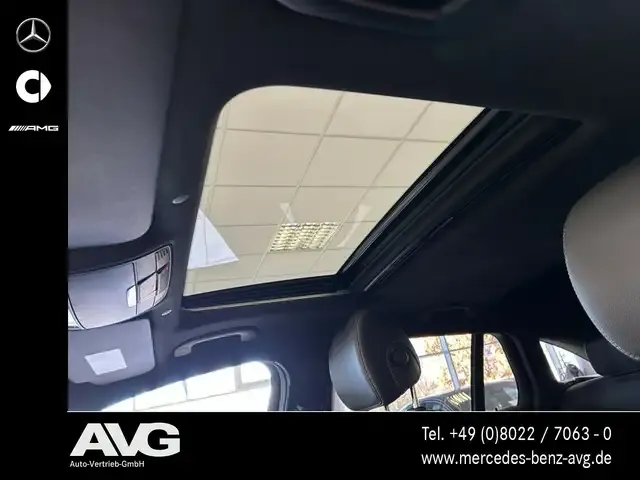 Mercedes-Benz EQC 400