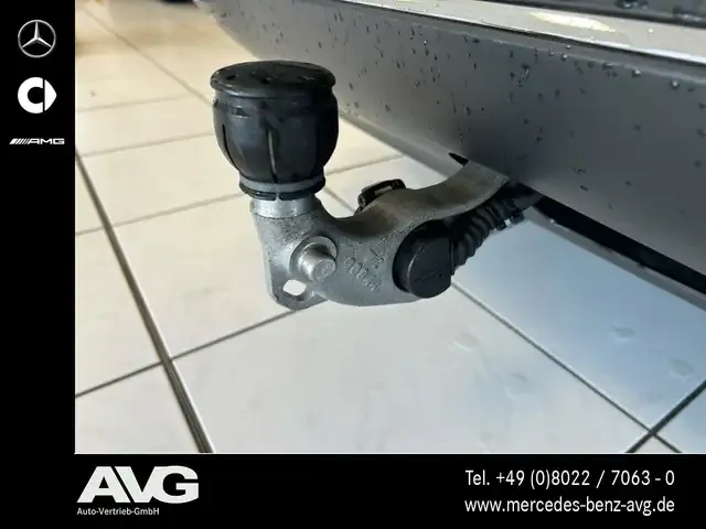 Mercedes-Benz EQC 400