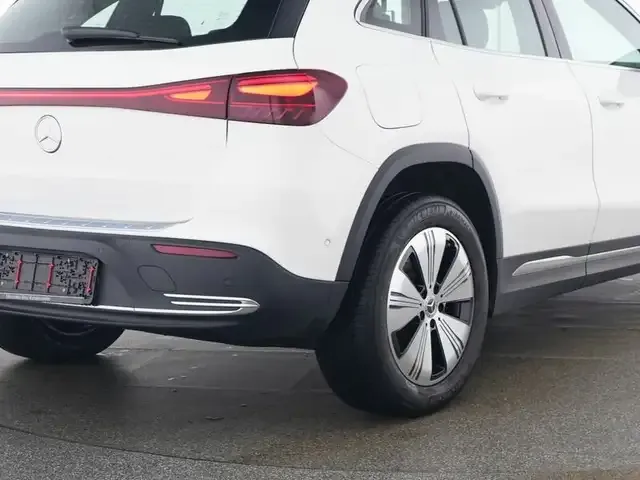 Mercedes-Benz EQA 250