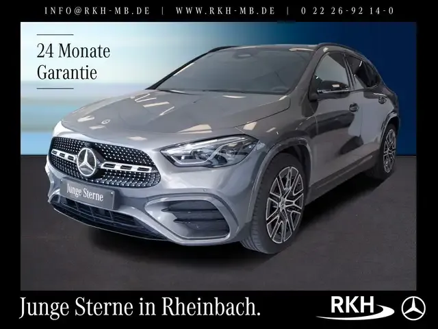 Mercedes-Benz GLA 200