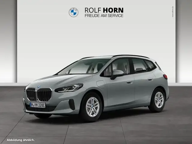 BMW 225