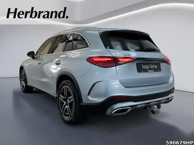 Mercedes-Benz GLC 200
