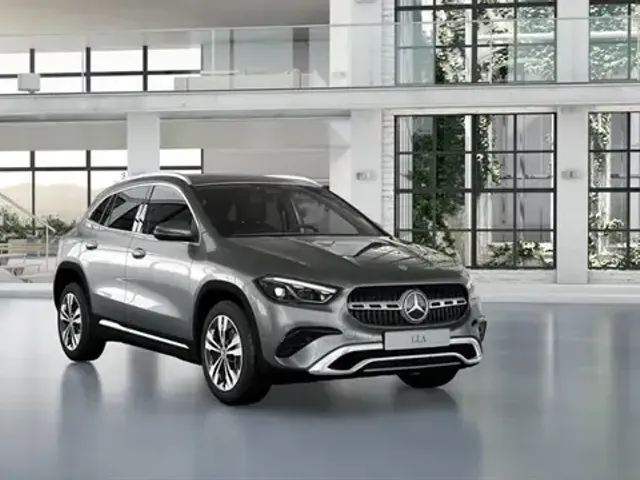 Mercedes-Benz GLA 220
