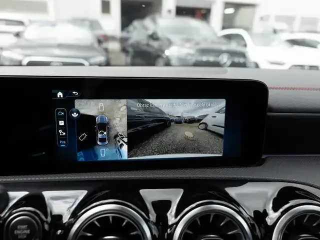 Mercedes-Benz CLA 220